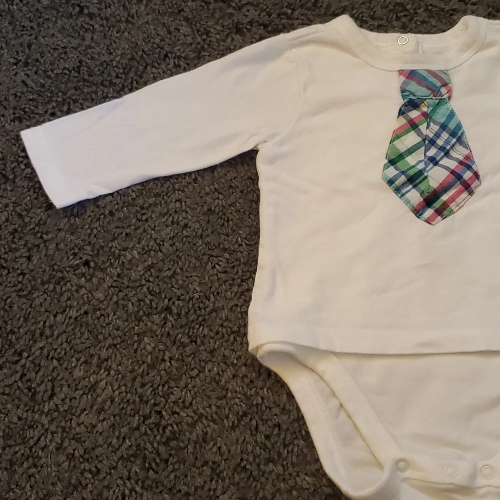 The Children's Place Baby Long Sleeve Onesie White Size 3-6 Months